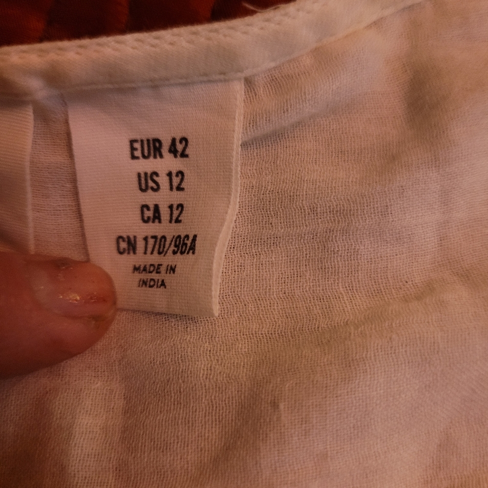 Blouse - Picture 2 of 3
